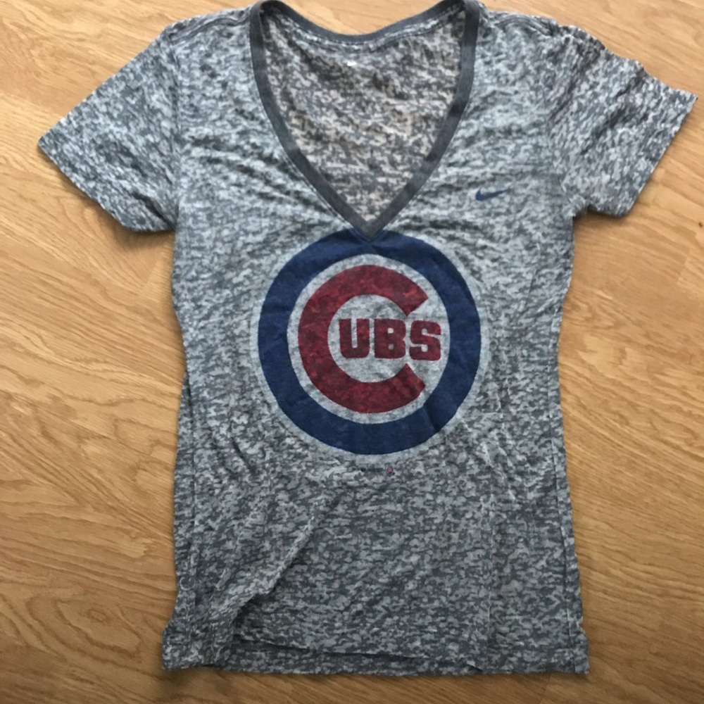 Nike Cubs T-shirt Size small